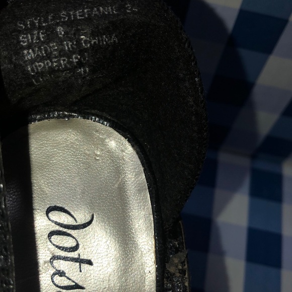 Black Shimmer Net Wood Heels - Picture 16 of 17